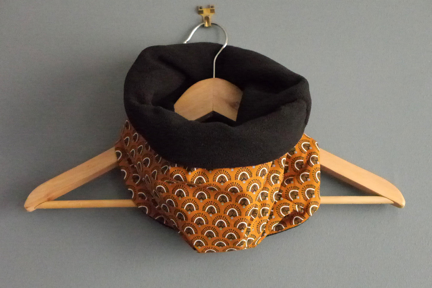 Snood femme col écharpe tissu réversible polaire éventail japonais graphique mixte adulte hiver fait main jaune noir