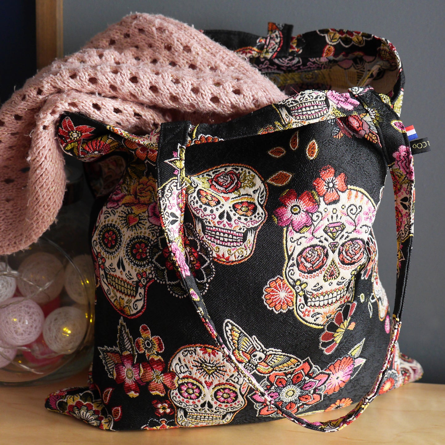 Tote bag jacquard têtes de mort mexicaines multicolore fond noir sac femme fourre-tout non doublé