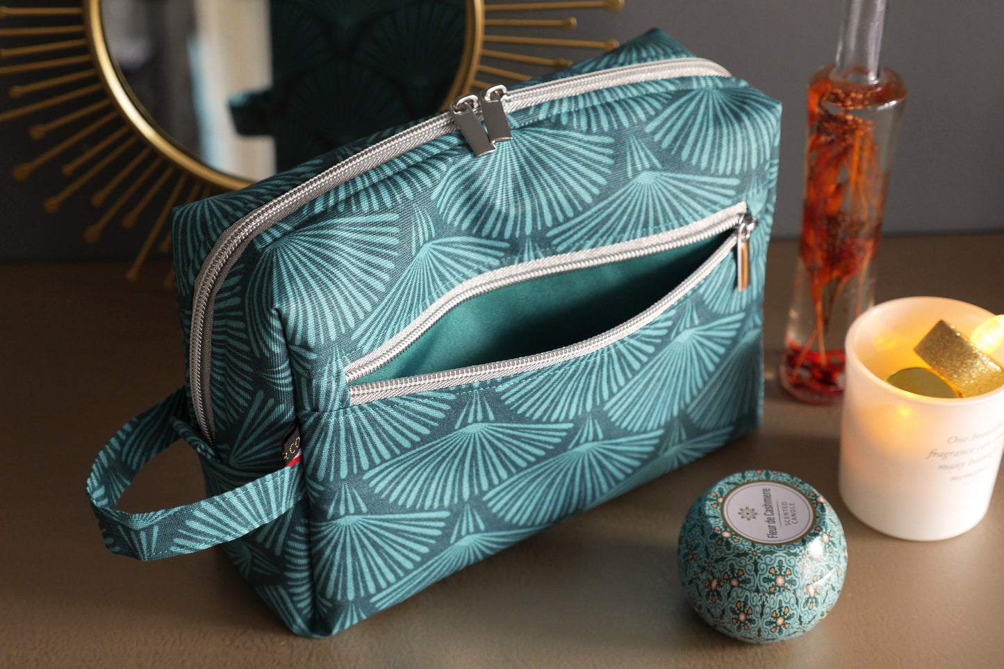 Trousse de toilette VOYAGE tissu toile imperméable éventails bleu turquoise pétrole