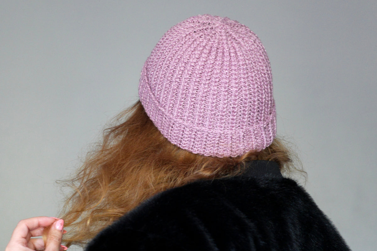 Bonnet Very Parfait tricoté main côtes fantaisies parme lilas pailleté