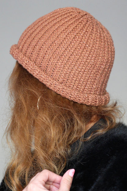 Bonnet Very Parfait tricoté main côtes fantaisies terracotta pailleté