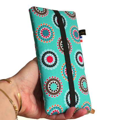 Housse chaussette tous téléphones tissu graphiques ronds sur fond turquoise taille au choix étui portable élastique noir
