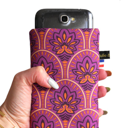 Housse téléphone chaussette imperméable Samsung S24 / S24+, iPhone 15 Pro / 15 Pro Max, taille au choix tissu enduit fleurs de lotus violet et orange