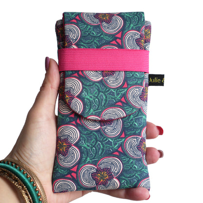 Housse rabat tous téléphones Samsung S22 / S22+, iPhone 14 Pro / 14 Pro Max, taille au choix fleurs coloré fond bleu vert