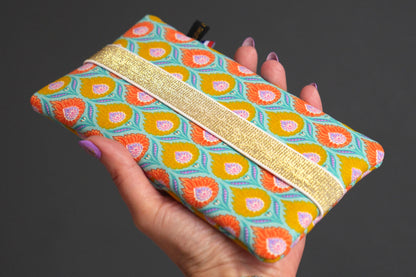 Housse chaussette tous téléphones tissu graphiques fleurs flammes fond turquoise taille au choix étui portable élastique or