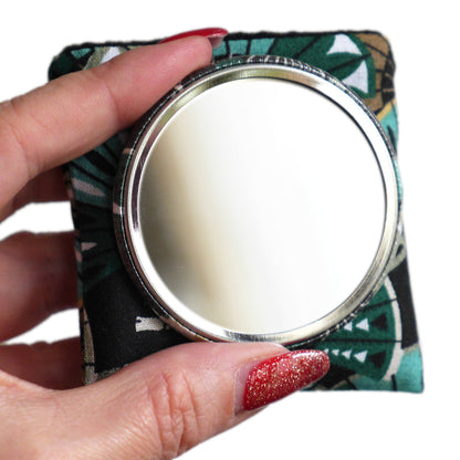 Miroir de poche rond 56mm et son étui assorti en tissu motifs gros éventails japonais bleu vert noir