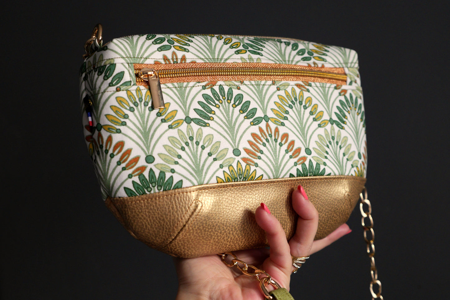 Sac à main tissu enduit imperméable palmiers et simili cuir doré avec bandoulière réglable