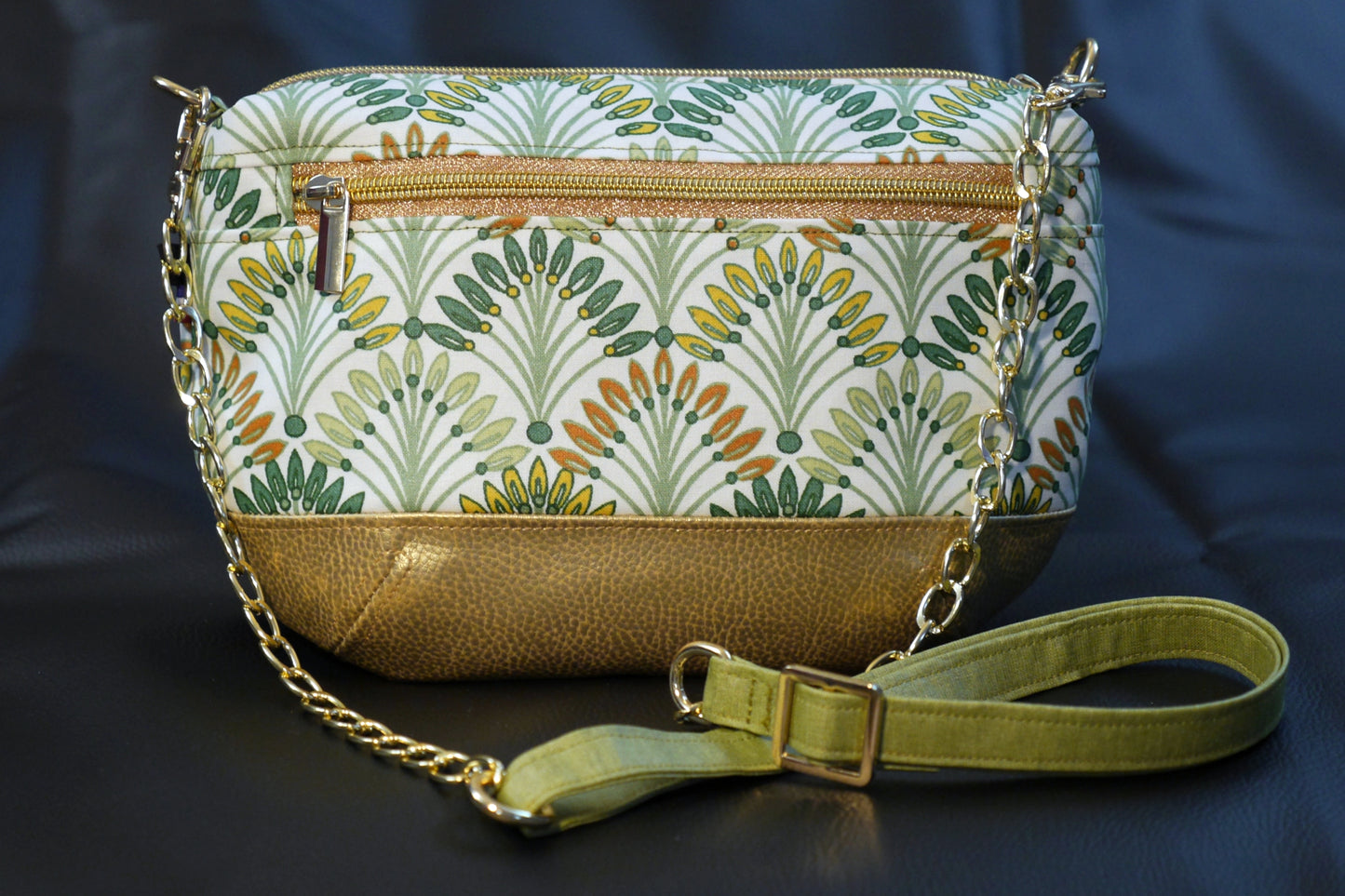 Sac à main tissu enduit imperméable palmiers et simili cuir doré avec bandoulière réglable