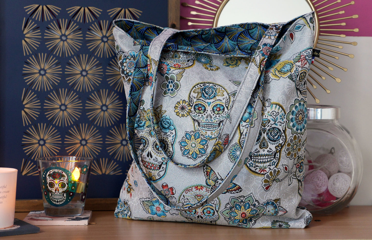 Totebag réversible tissu jacquard têtes de mort mexicaines bleu turquoise et gris