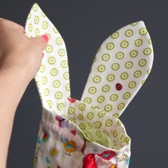Pochon lapin de Pâques printemps réversible tissu enfant hiboux coeur chasse aux oeufs panier chocolat - Julie & COo