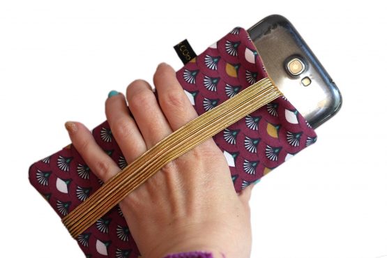 Housse chaussette téléphone tissu graphique éventails japonais bordeaux ocre élastique doré protection iPhone Samsung S20+ - Julie & COo