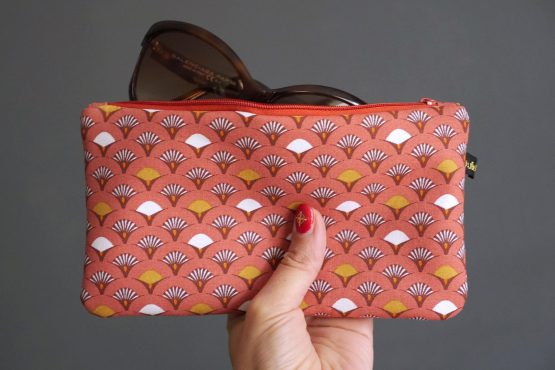 Pochette trousse étui à lunettes tissu japonais éventails graphique corail orange saumon zip accessoire sac femme couture fait main handmade original unique - Julie & COo