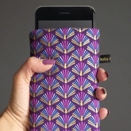 Housse de téléphone portable Noël tissu paon japonais éventail doré violet or fermeture élastique parme étui iPhone Samsung Huawei pochette handmade cadeau original - Julie & COo